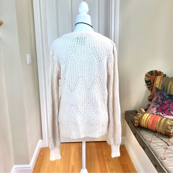 Sold Abercrombie & Fitch Sweater Ivory Open Weave Fisherman Style Crew Neck (L) - Picture 4 of 7